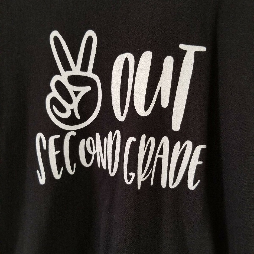 PEACE OUT 2nd Second Grade Short Sleeve Graphic Tee Small 6 7 8 Boys Girls - Picture 5 of 8